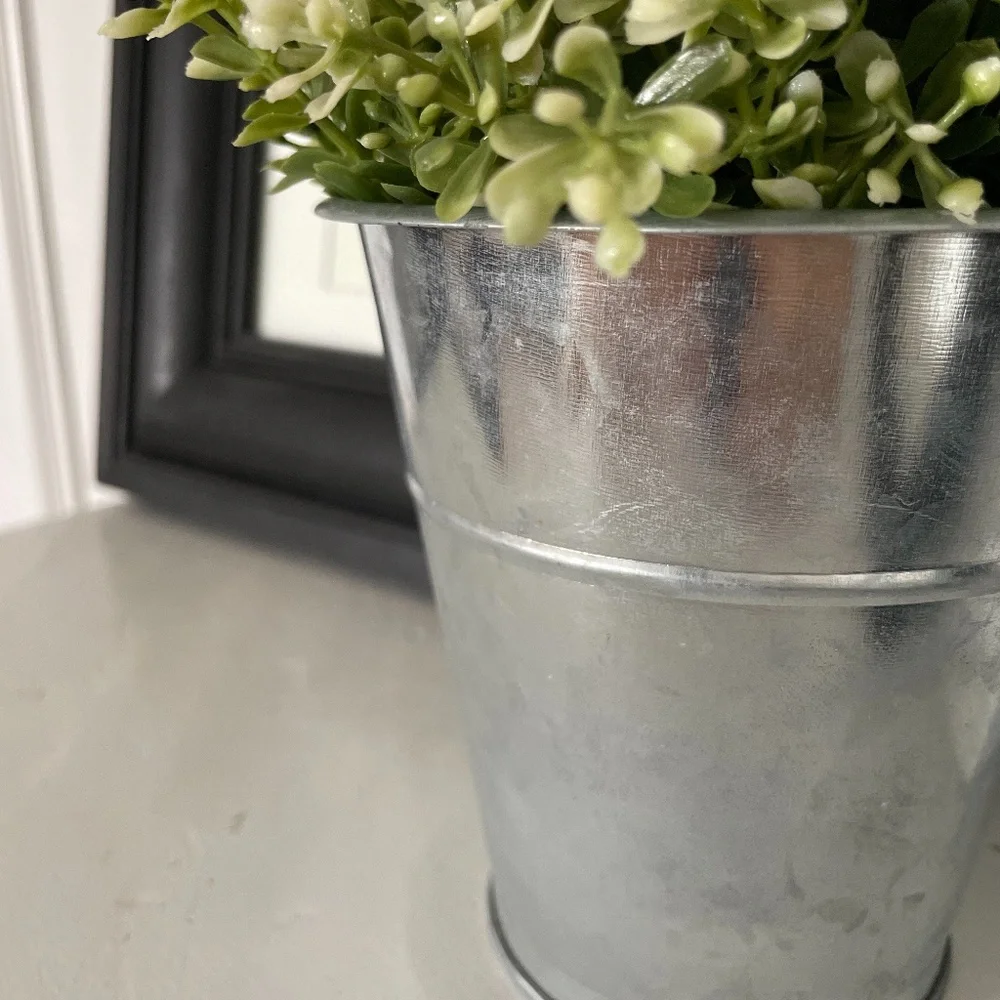 N/A touch greenery